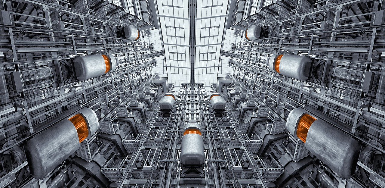 Ascensores en el espacio