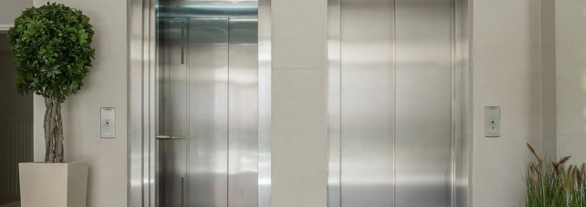 Mascarillas en ascensores